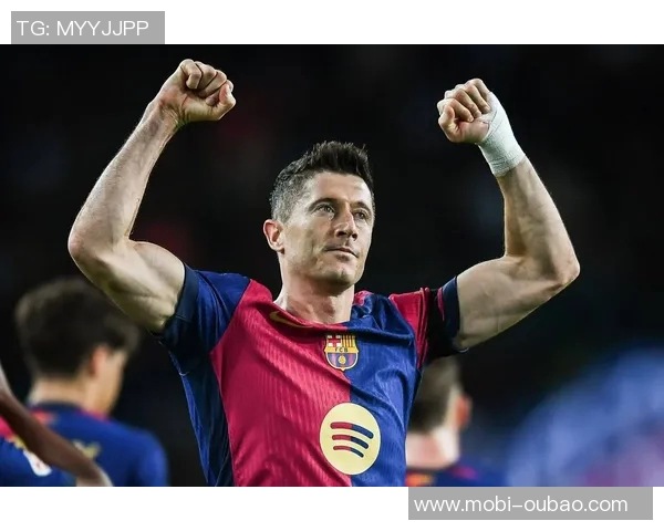 巴萨宣布不续约37岁莱万他拒绝前往阿拉伯联赛寻求新挑战 巴萨宣布不续约37岁莱万他拒绝前往阿拉伯联赛寻求新挑战