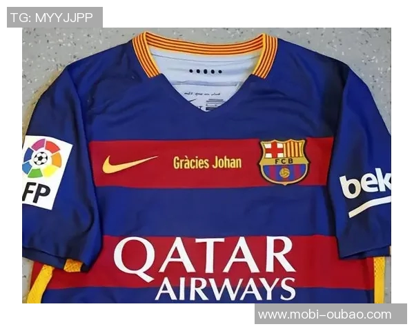 巴萨全新第四球衣发布向2005年经典国家德比致敬 巴萨全新第四球衣发布向2005年经典国家德比致敬